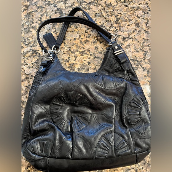 RARE Leather Embossed Coach Madison Maggie Op Art embossed - Picture 4 of 10